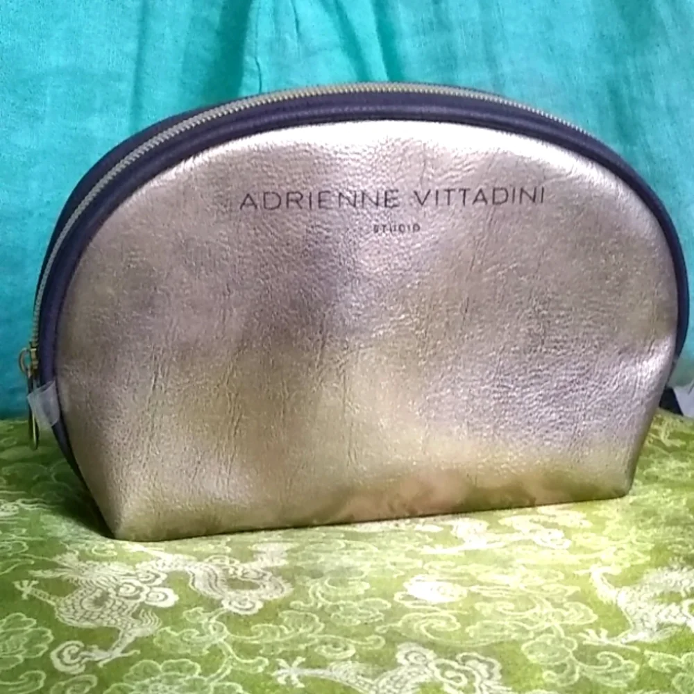 ADRIENNE VITTADINI small Travel BAG 8